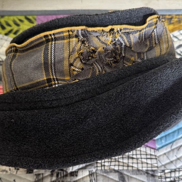 Gant Fleece & Plaid Hat main image 10
